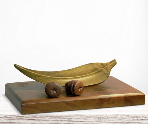 Escultura de madera hoja eucaliptus SAG