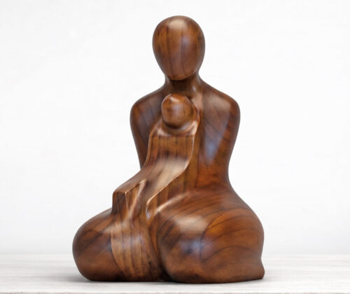 Escultura de madera mater