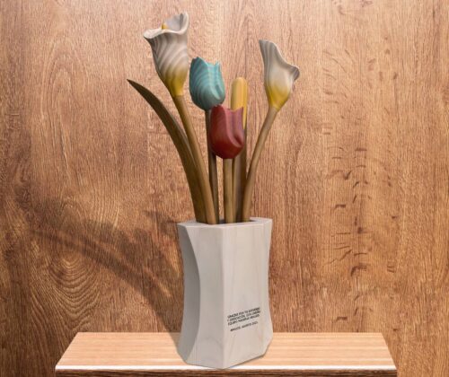 Esculturas macetero pilar tulipanes y calas nominativo - Imagen 3