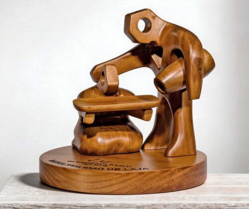 Escultura en madera lavadores de oro de Laja