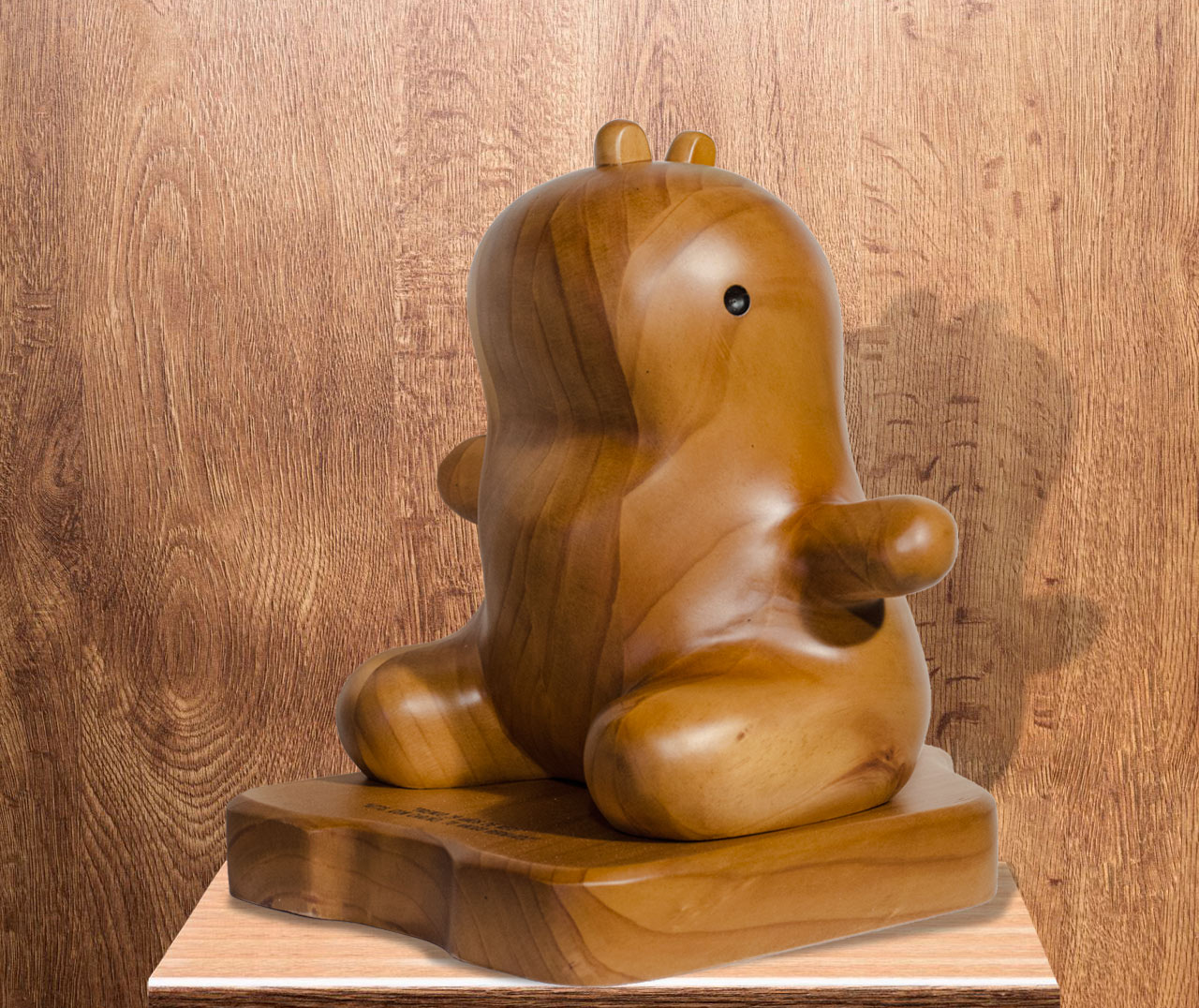 Esculturas dinosaurio en base - Imagen 3