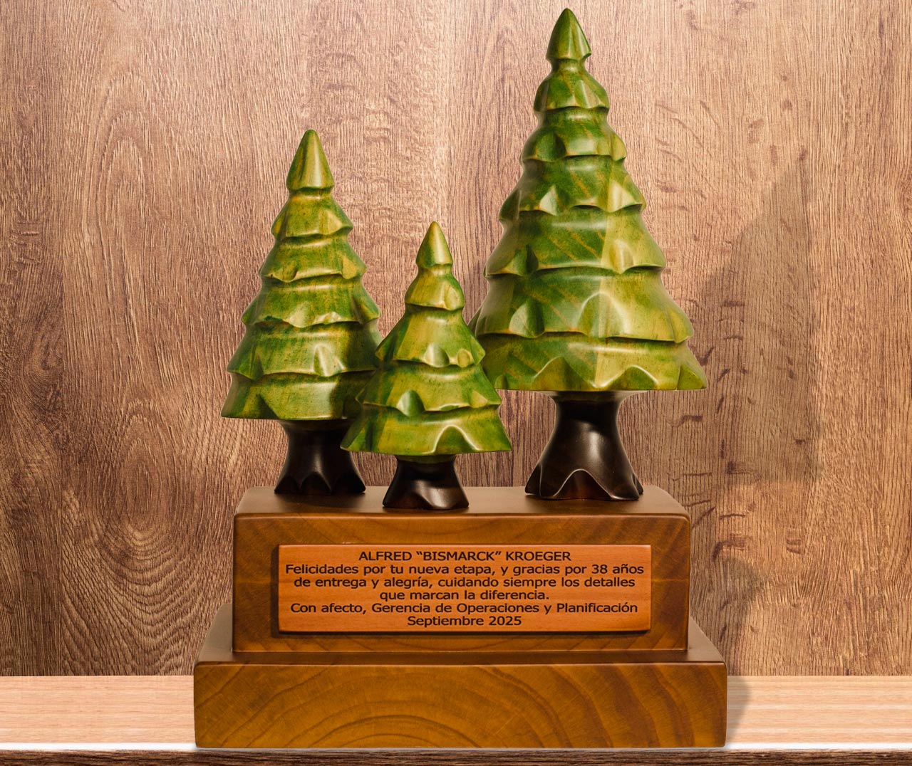 Escultura en madera Tres Pinos - Imagen 2