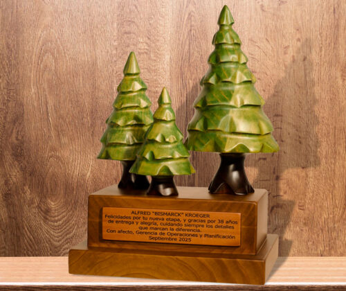Escultura en madera Tres Pinos
