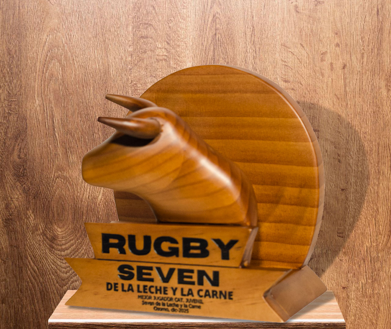 Esculturas en madera campeonato rugby de la leche y carne - Imagen 3